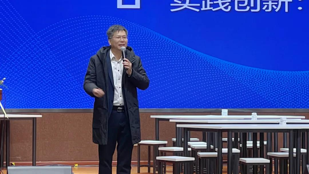 浙江柯橋“天天智慧課堂”，引領(lǐng)教師專業(yè)成長(zhǎng)3.jpg
