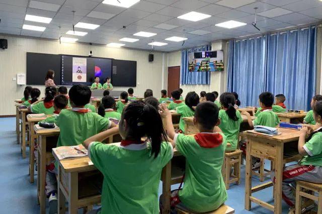 【學(xué)習(xí)強(qiáng)國】央企教育幫扶 | 中國國新：從“三個課堂”出發(fā)，用心丈量教育均衡的最后一公里